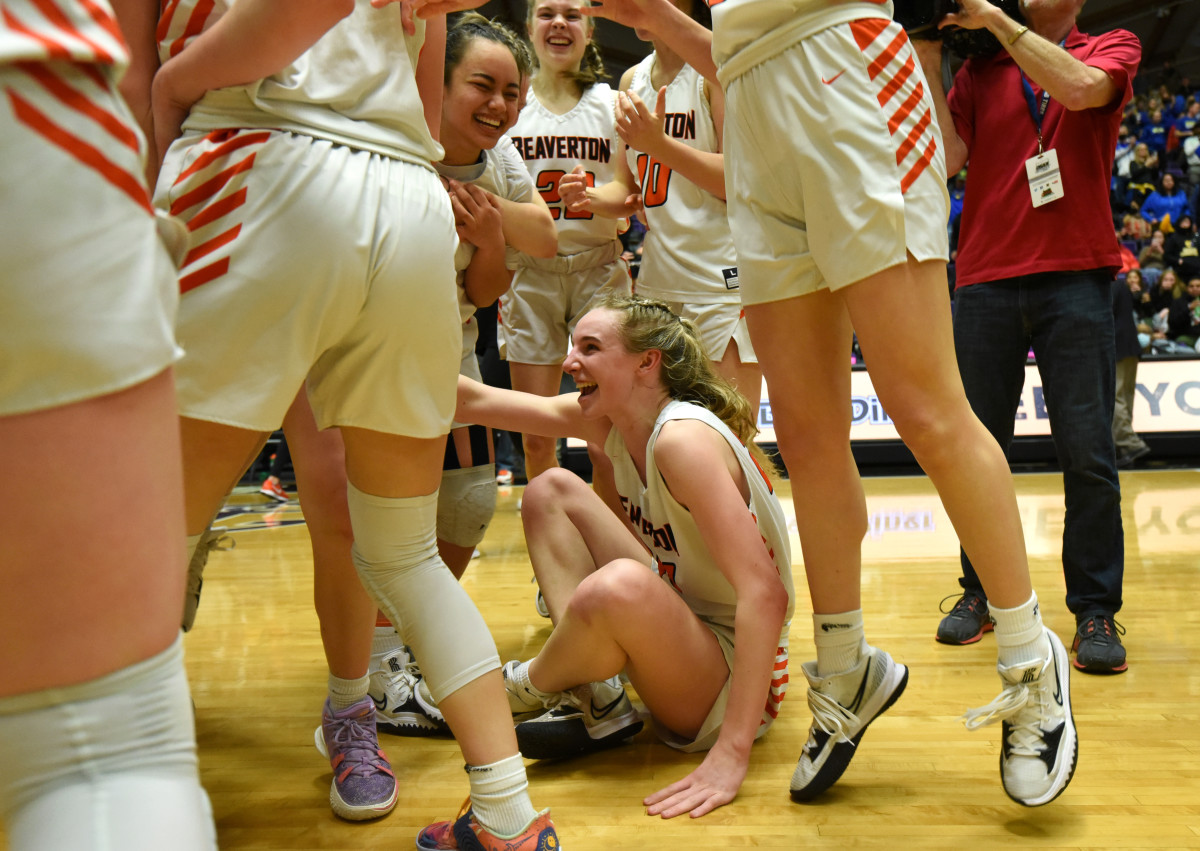 z Beaverton Barlow girls basketball Taylor Balkom 6